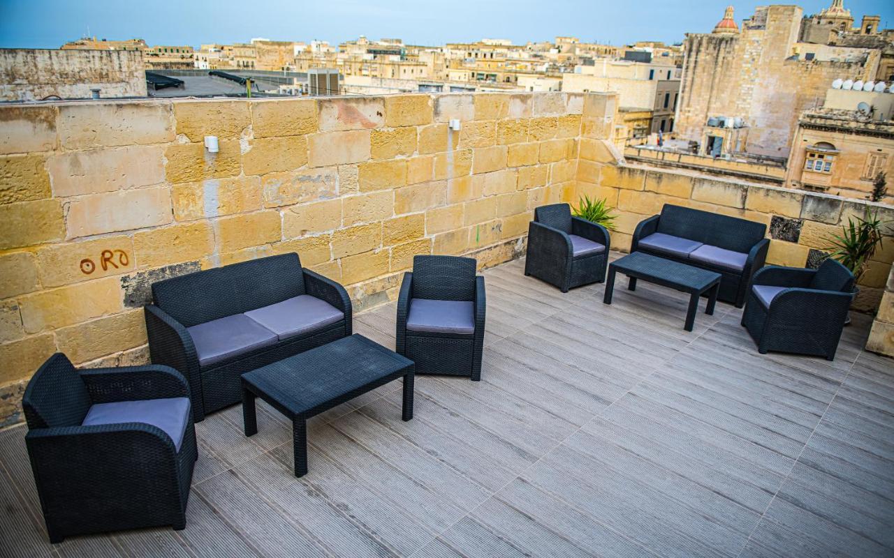 Coral Apartment Valletta Zewnętrze zdjęcie